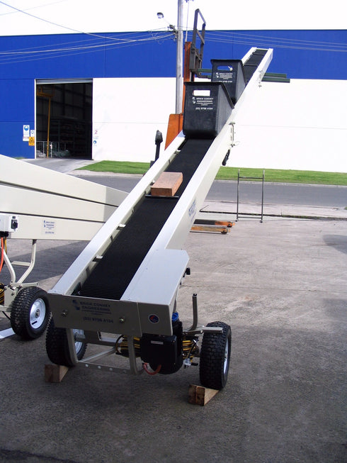 LANGYS - BRICK AND BLOCK ELEVATOR